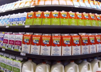 Australia và New Zealand ủng hộ Mỹ khiếu nại ngành sữa Canada