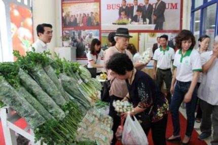 Kim ngạch nhập khẩu TĂCN và nguyên liệu của Việt Nam 6 tháng đầu năm 2016 giảm 10,65%