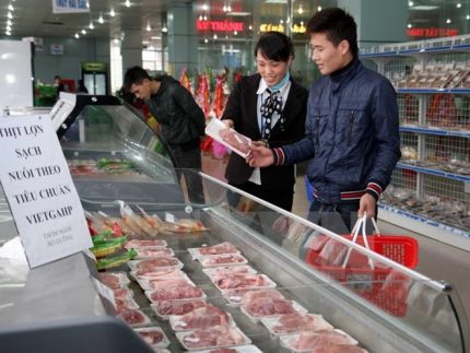 Tăng cường hàng rào kỹ thuật đối với thịt nhập khẩu